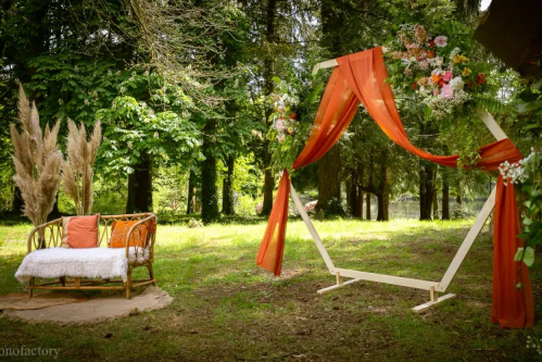 Cérémonie de mariage au Manoir d’Alexandre à Silfiac