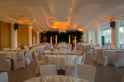 Décoration lumineuse d'un mariage à Saint-Quay-Portrieux