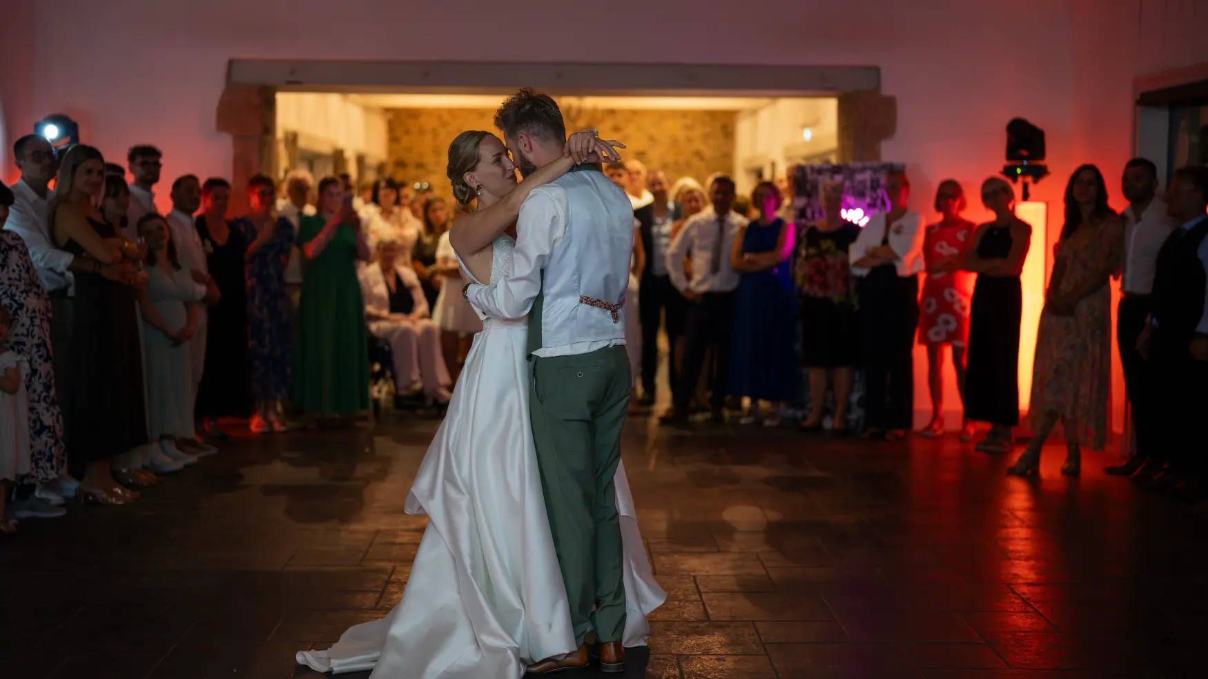 Ouverture de bal d'un mariage au Domaine de Richebois près de Dinard